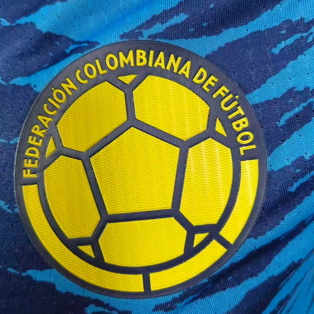 💙🇨🇴⚽ Camisa Colombia 2026 – Visitante Azul | Edición Jugador